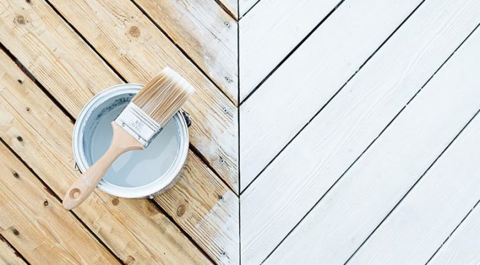 Hout behandelen met verf – waterdicht